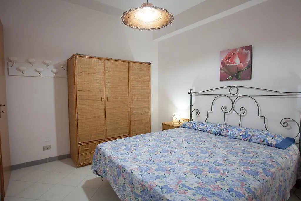 Lombardo Apartment Сан-Вито-Ло-Капо Италия
